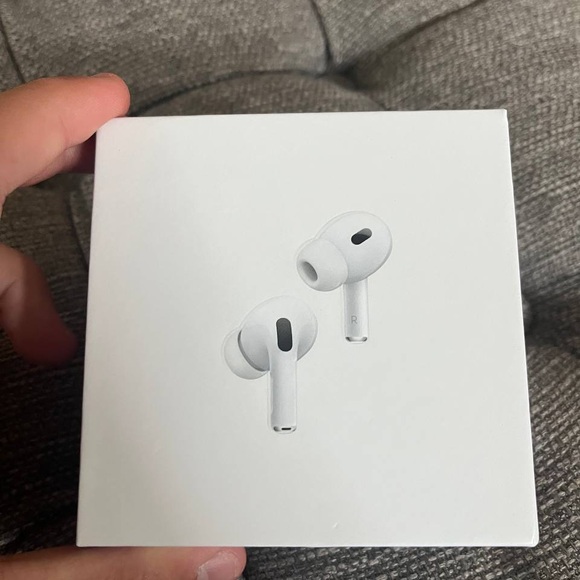 Apple AirPods Pro with White Finish